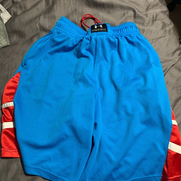 Light Blue/Red Under Armour UA Basketball Shorts S - Picture 2 of 3